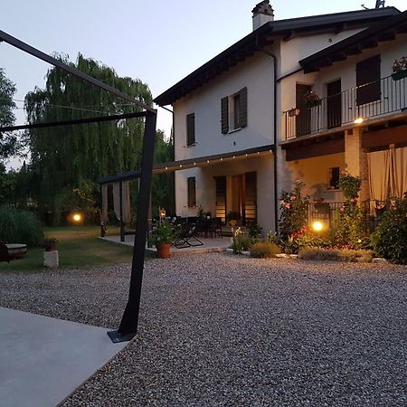 L'Isolo B&B E Case Vacanza Monzambano Eksteriør bilde