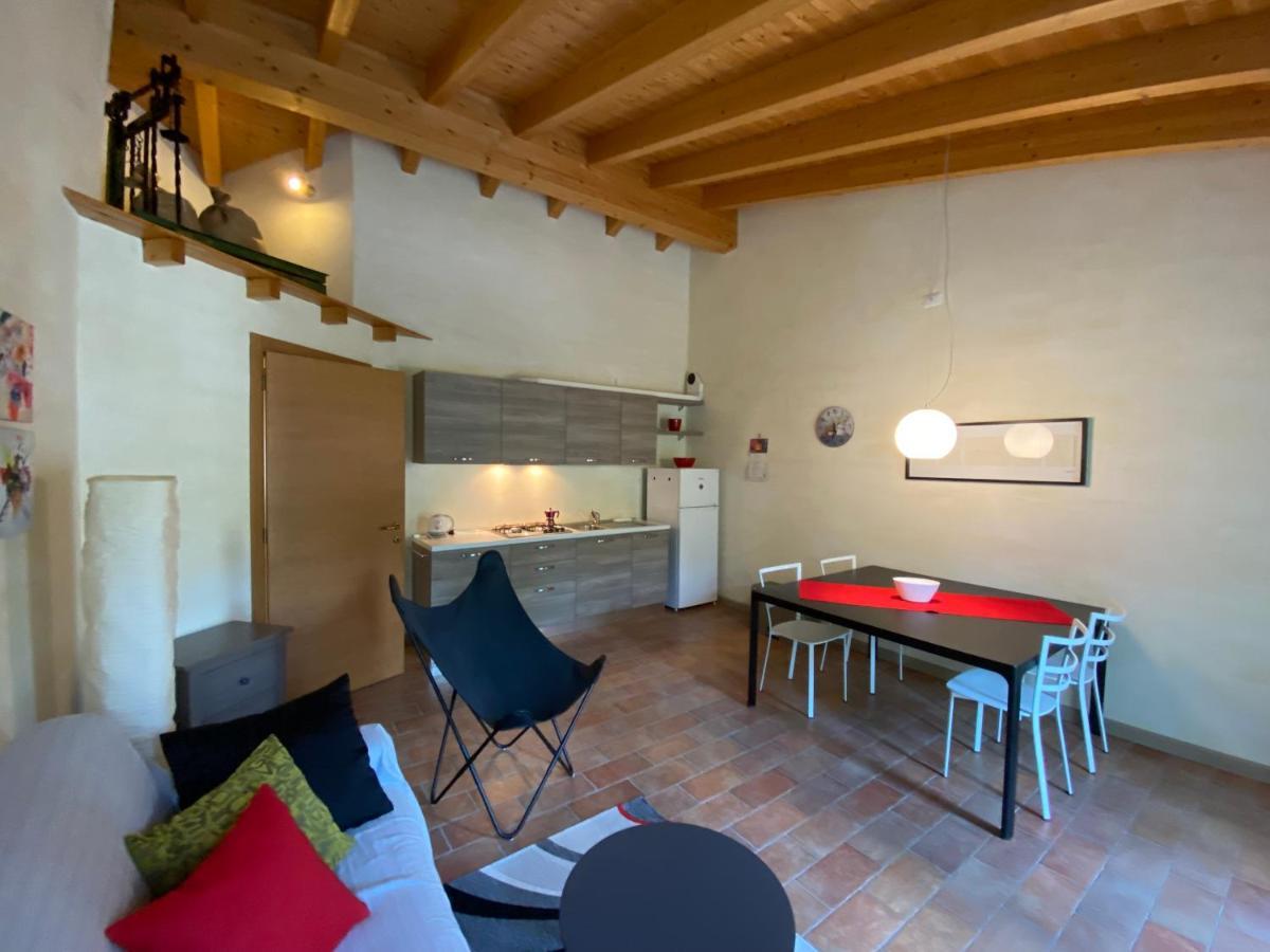 L'Isolo B&B E Case Vacanza Monzambano Eksteriør bilde