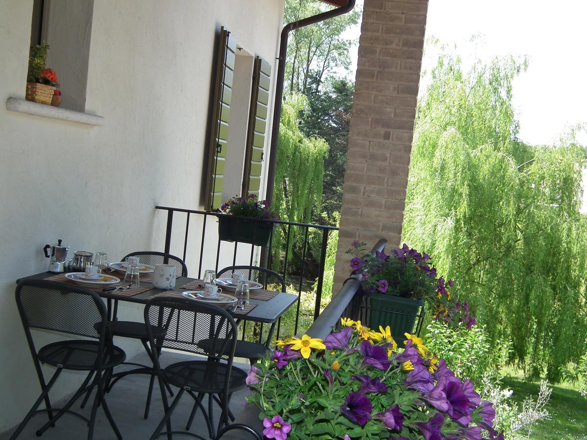 L'Isolo B&B E Case Vacanza Monzambano Eksteriør bilde