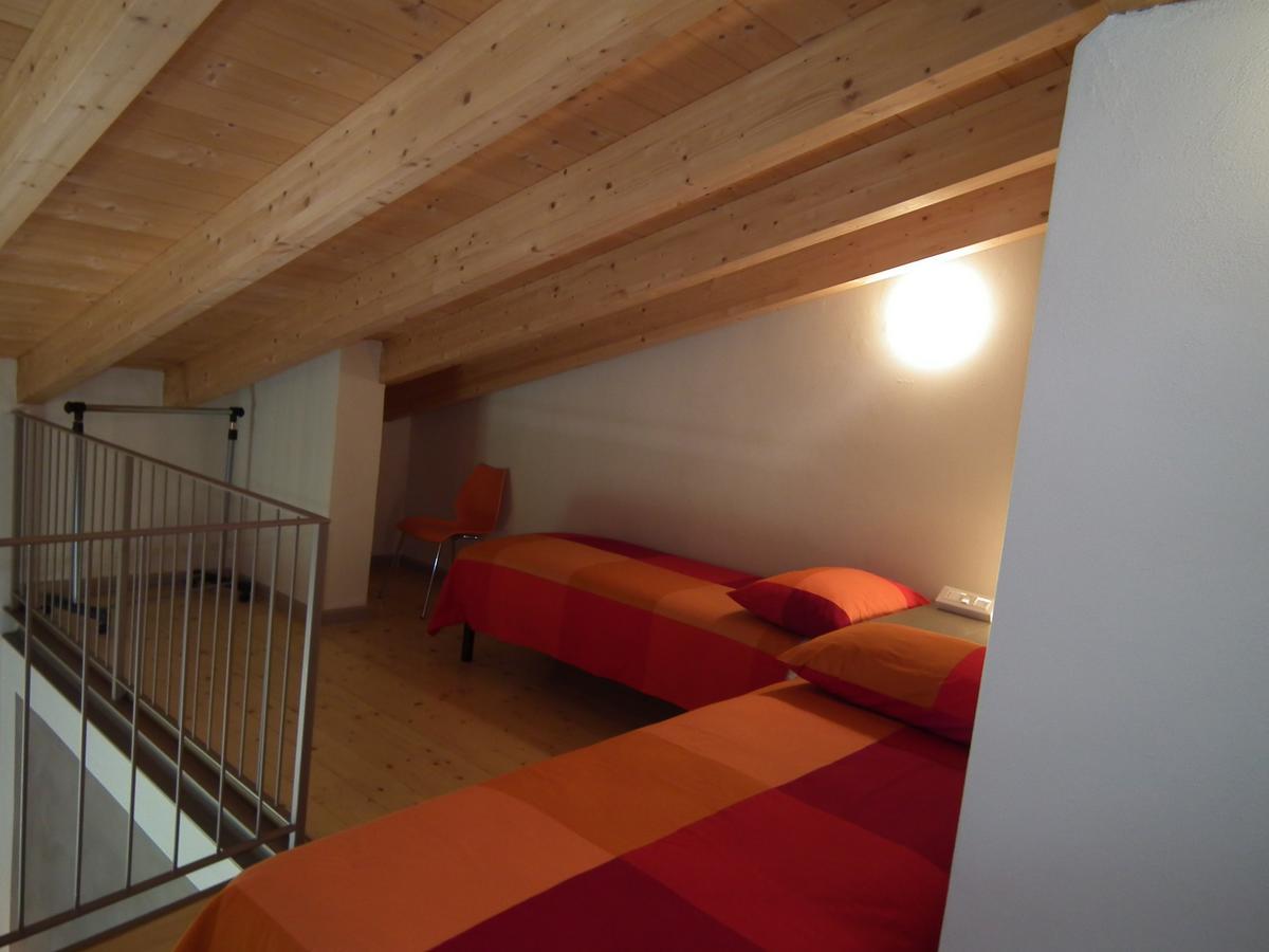 L'Isolo B&B E Case Vacanza Monzambano Eksteriør bilde