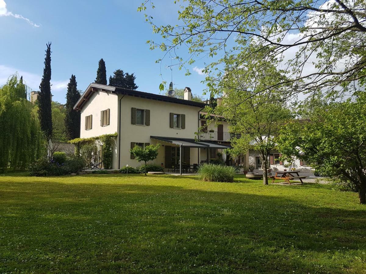 L'Isolo B&B E Case Vacanza Monzambano Eksteriør bilde
