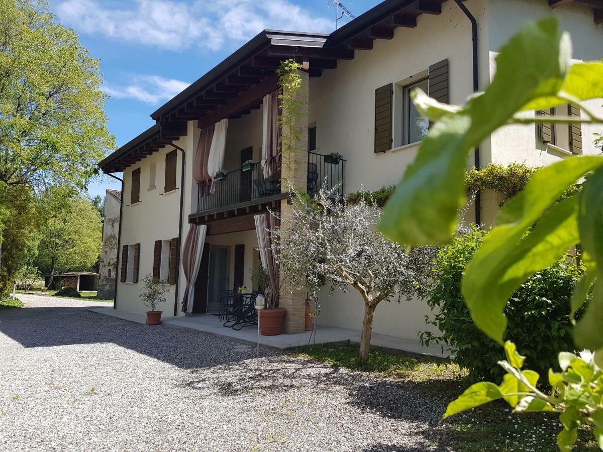 L'Isolo B&B E Case Vacanza Monzambano Eksteriør bilde