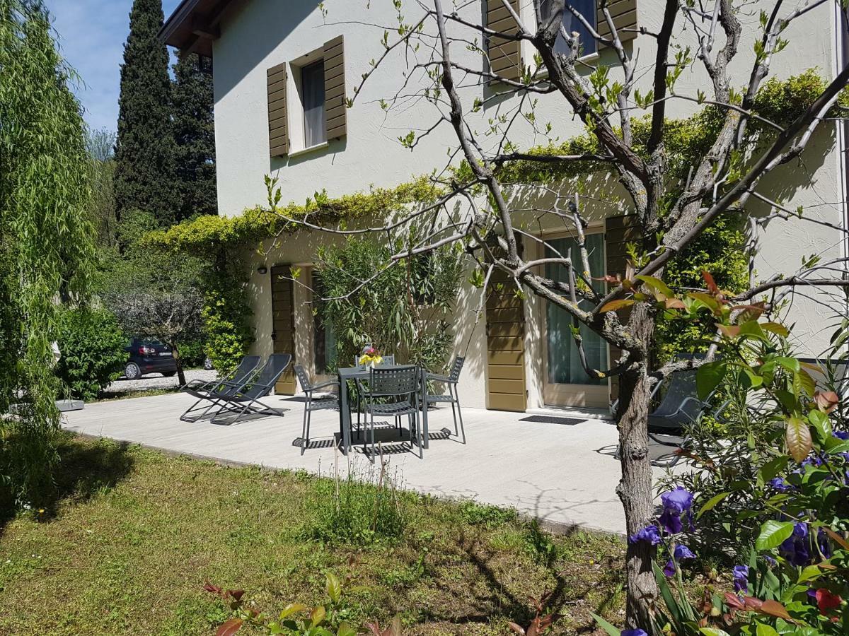 L'Isolo B&B E Case Vacanza Monzambano Eksteriør bilde