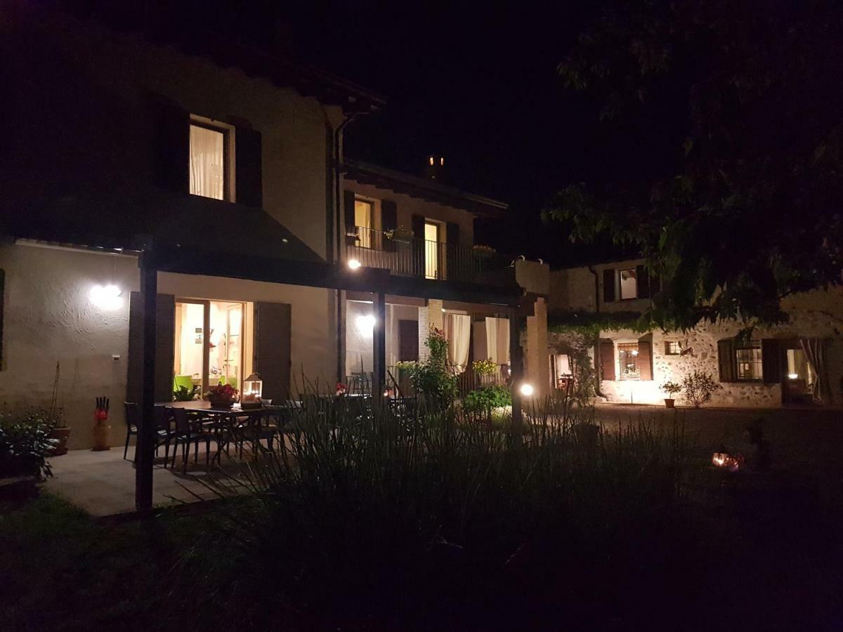 L'Isolo B&B E Case Vacanza Monzambano Eksteriør bilde