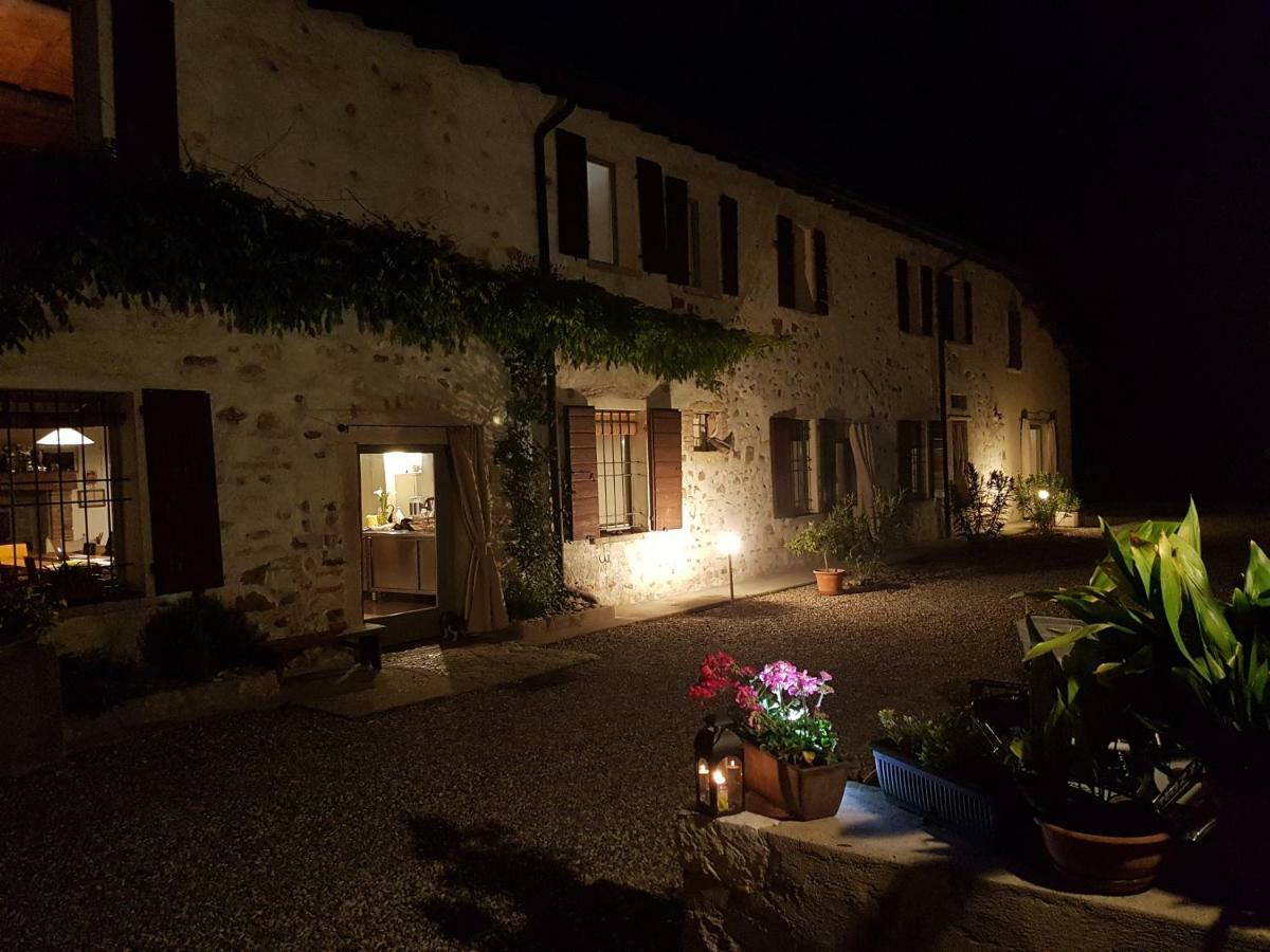 L'Isolo B&B E Case Vacanza Monzambano Eksteriør bilde
